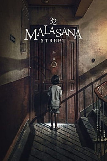 Poster for the movie «32 Malasana Street»