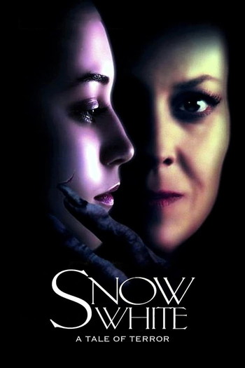 Poster for the movie «Snow White: A Tale of Terror»