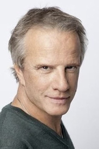 Photo of actor Christopher Lambert