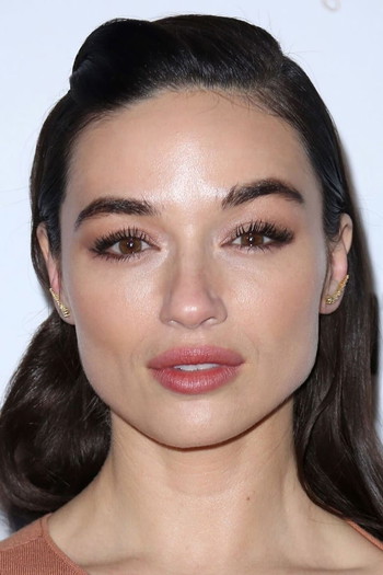 Photo of actress Crystal Reed