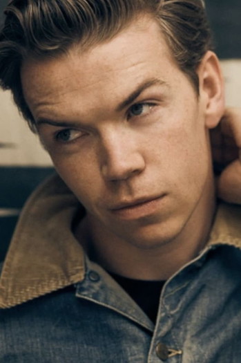 Photo of actor Will Poulter