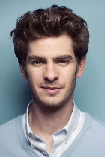 Photo of actor Andrew Garfield