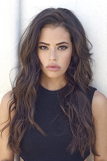 Photo of actress Chloe Bridges