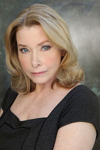 Photo of actress Lynn Lowry