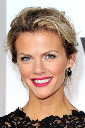 Photo of actress Brooklyn Decker