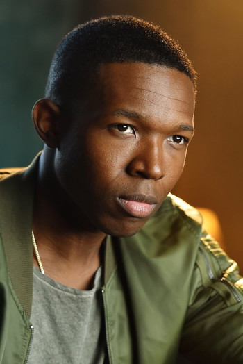 Photo of actor Denzel Whitaker