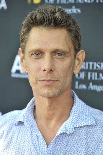 Photo of actor Jamie Harris