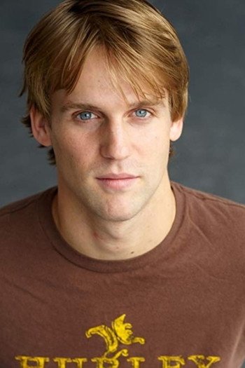 Photo of actor Sean Skene