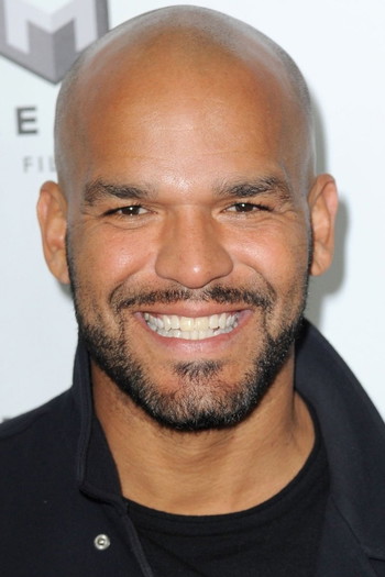 Photo of actor Amaury Nolasco