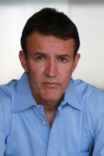 Photo of actor Joe Chrest