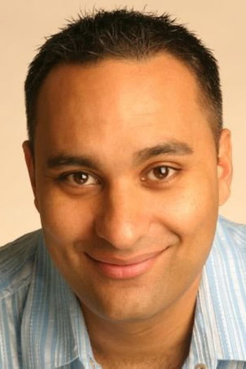 Photo of actor Russell Peters