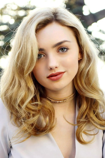 Photo of actress Peyton List