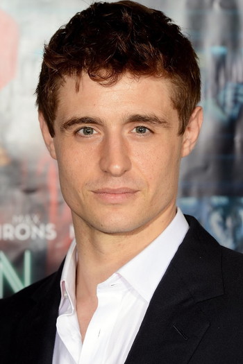 Photo of actor Max Irons