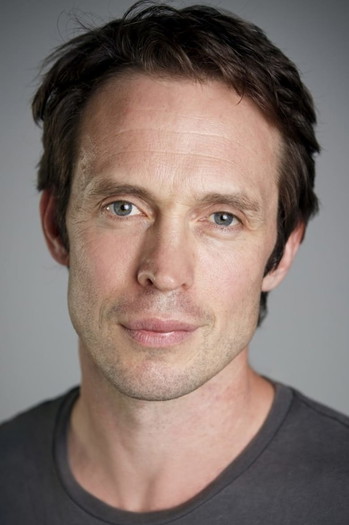 Photo of actor Stephen Phillips