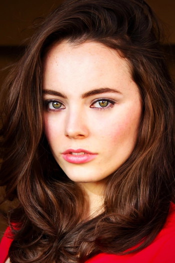 Photo of actress Freya Tingley