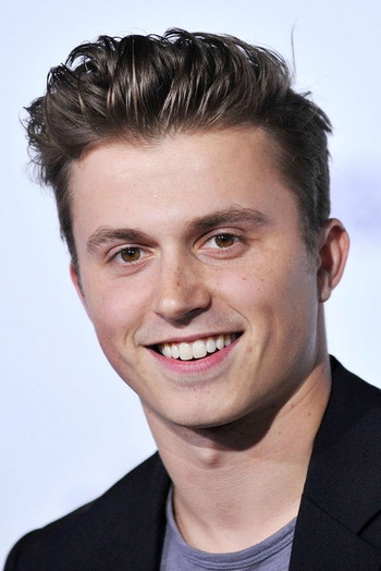 Photo of actor Kenny Wormald