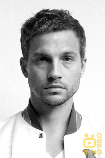 Photo of actor Logan Marshall-Green