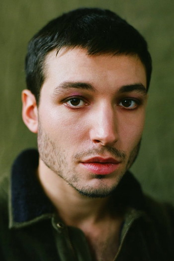 Photo of actor Ezra Miller