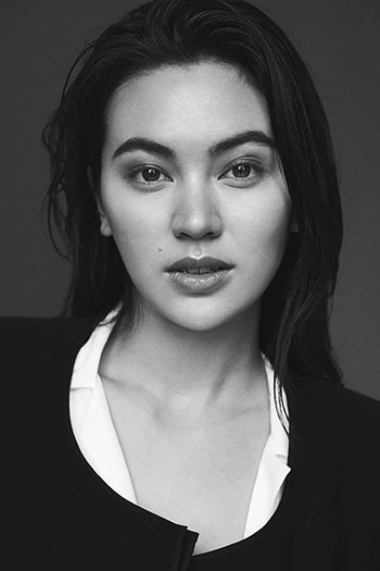 Photo of actress Jessica Henwick