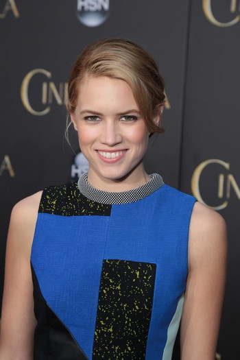 Photo of actress Cody Horn