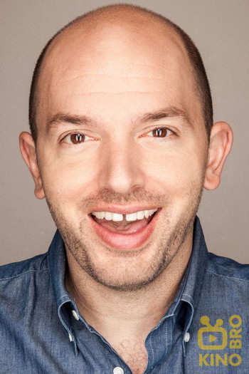 Photo of actor Paul Scheer