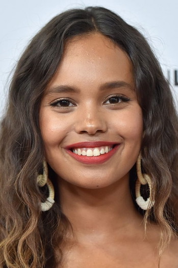 Photo of actress Alisha Boe