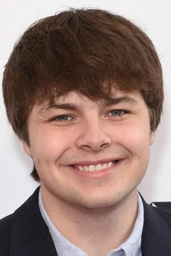 Photo of actor Brendan Meyer