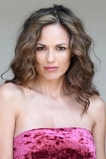 Photo of actress Teri Ivens