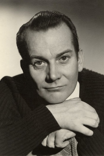 Photo of actor Denholm Elliott