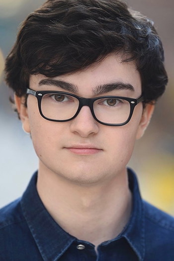 Photo of actor Jared Gilman