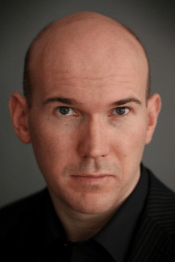 Photo of actor Alex MacQueen