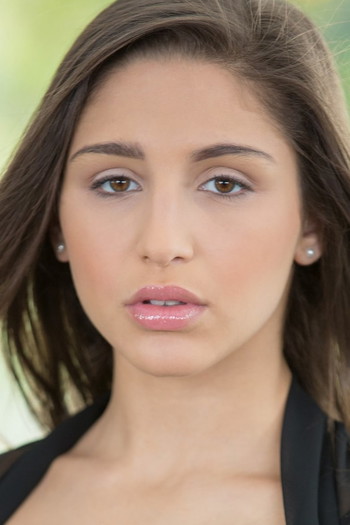 Photo of actress Abella Danger