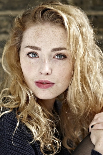 Photo of actress Freya Mavor