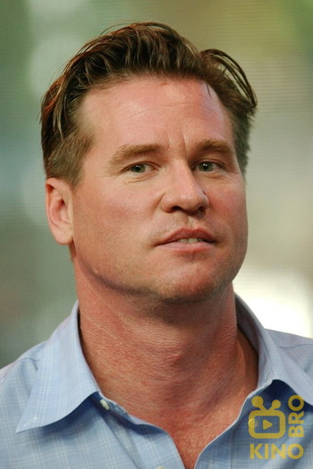 Photo of actor Val Kilmer