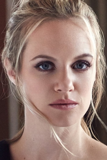 Photo of actress Danielle Savre