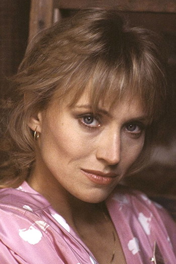 Photo of actress Darlanne Fluegel