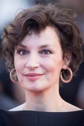 Photo of actress Jeanne Balibar