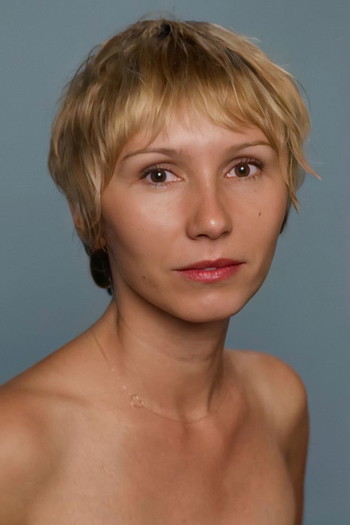 Photo of actress Dinara Drukarova