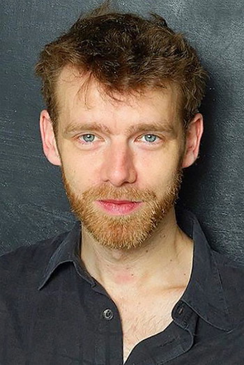 Photo of actor Antoine Reinartz