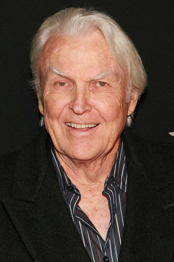 Photo of actor Anthony Zerbe