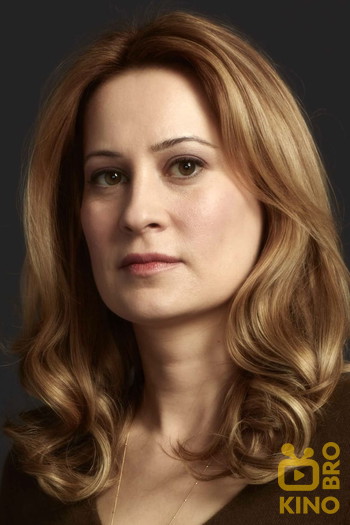 Photo of actress Camille Sullivan