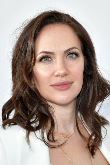 Photo of actress Kate Siegel