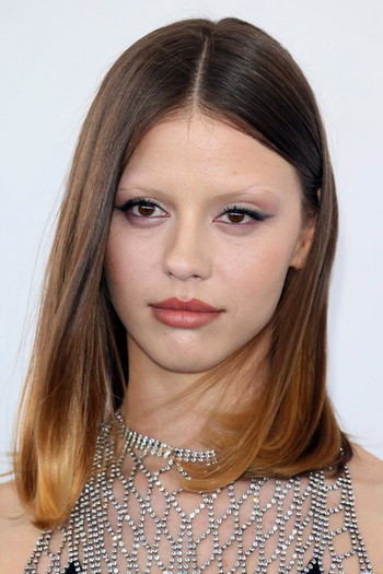 Photo of actress Mia Goth