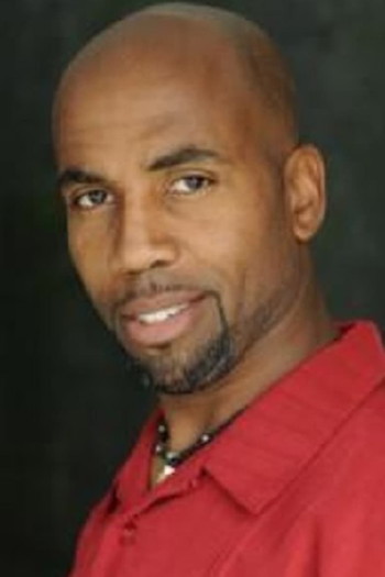 Photo of actor Gaston Morrison