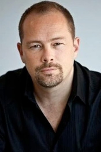 Photo of actor Alistair Abell