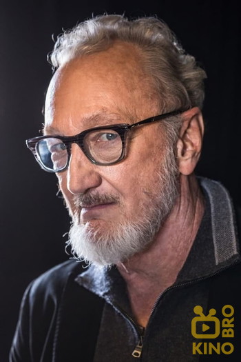 Photo of actor Robert Englund