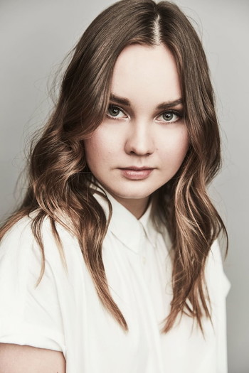 Photo of actress Liana Liberato