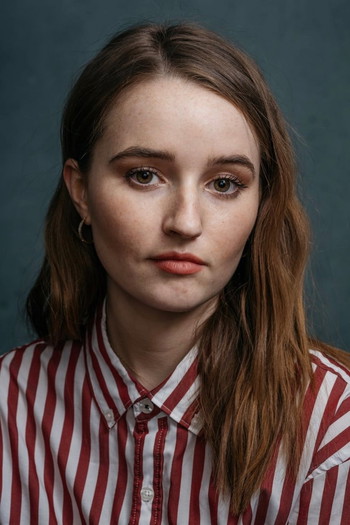 Фото актрисы Kaitlyn Dever