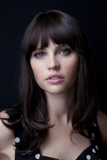 Фото актрисы Felicity Jones