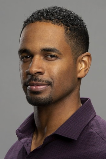 Photo of actor Damon Wayans Jr.